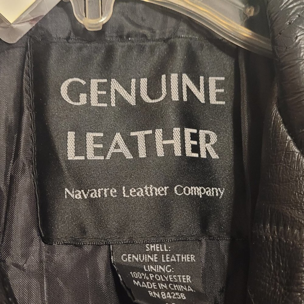 Woman's Genuine Leather Coat - Brand New - Retail - Picture 3 of 4
